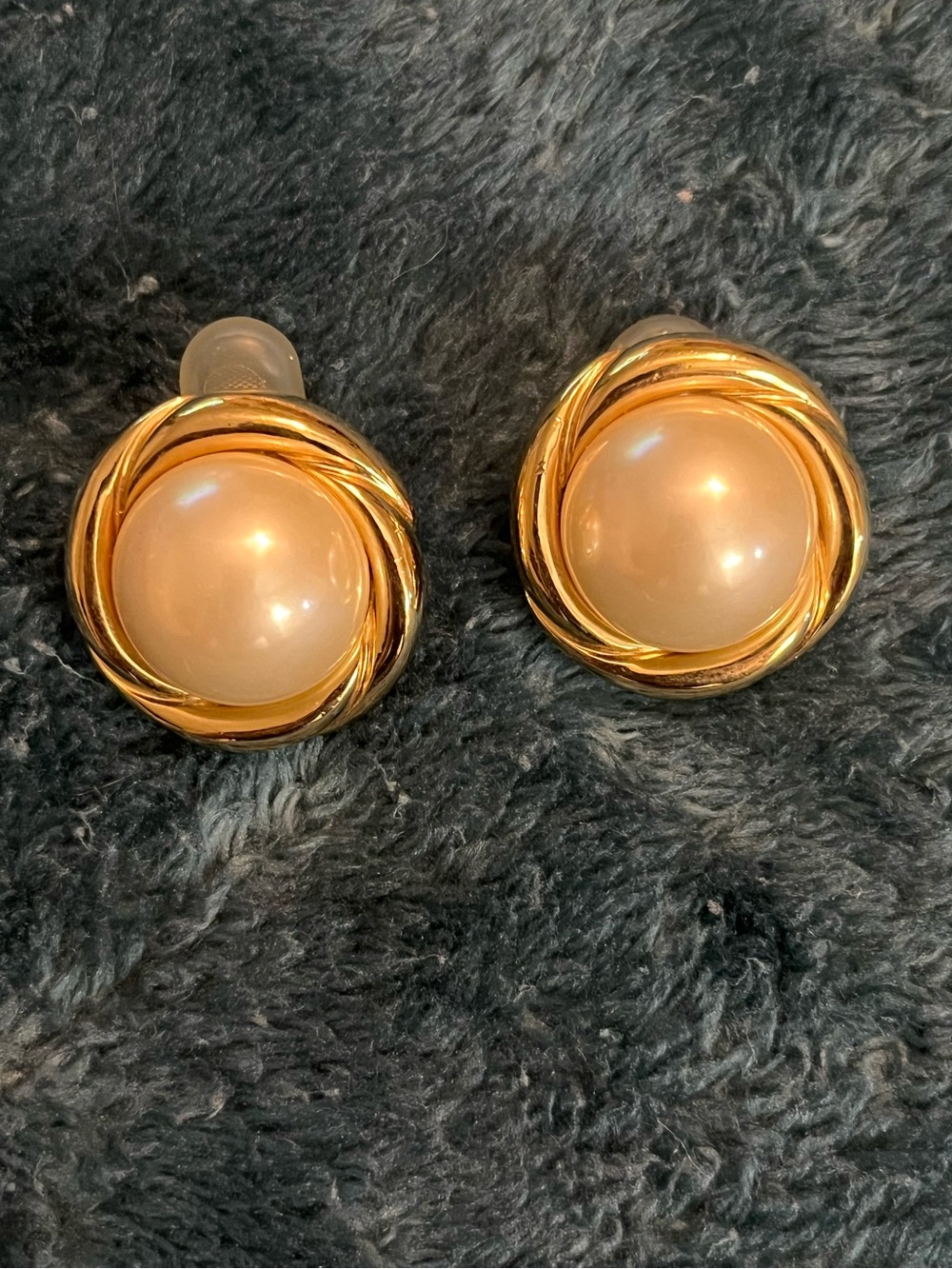 Signed Ciner Clip-On Faux Pearl Set In Gold-Tone Twisted Rope Earrings